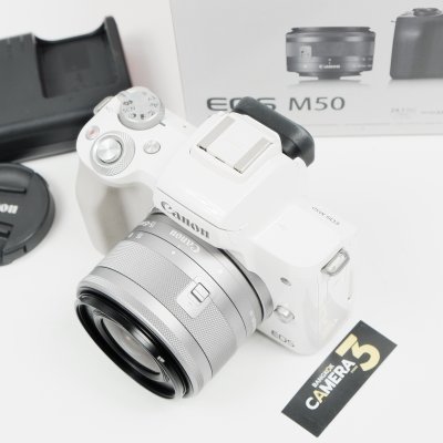Canon EOS M50
