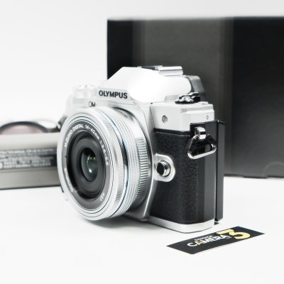 Olympus EM10 III