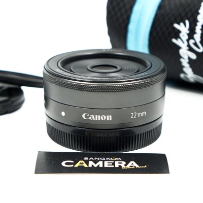 EFM 22mm F2 STM