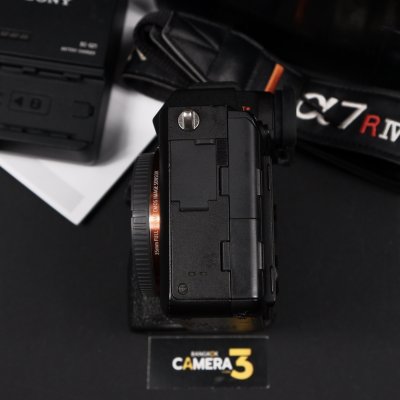 Sony A7RIV Body