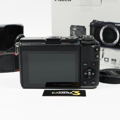 Canon EOS M6