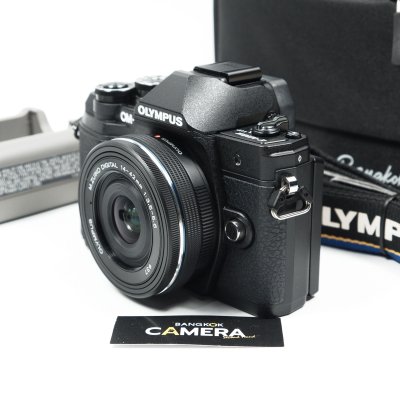 Olympus EM10 III