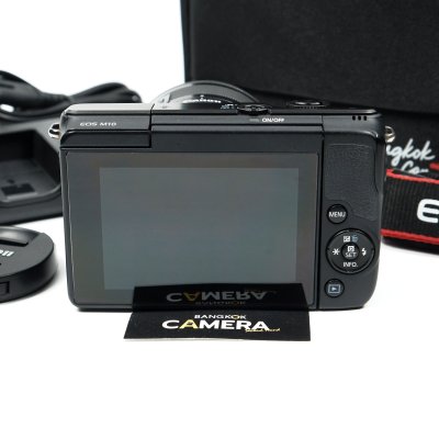 Canon EOS M10
