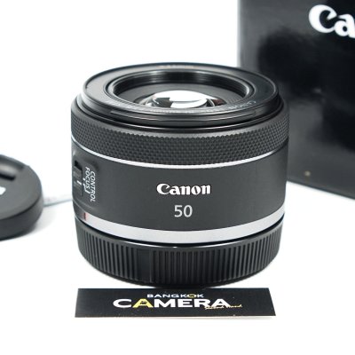 RF50mm F1.8 STM