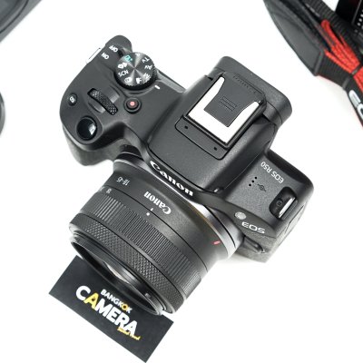 Canon EOS R50