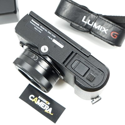 LUMIX GX85