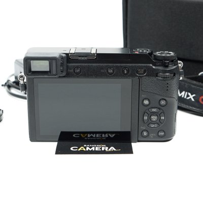 Lumix GX85 + Zuiko 14-42mm