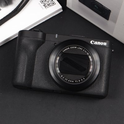 Canon PowerShot V1