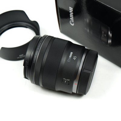 RF45mm F1.2 STM