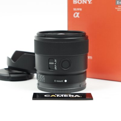 E11mm F1.8
