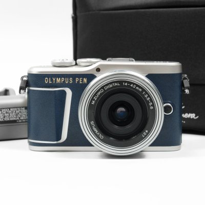 Olympus E-PL9