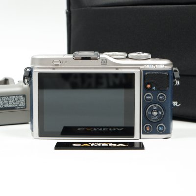 Olympus E-PL9