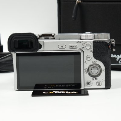 Sony A6400