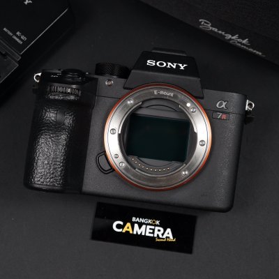 Sony A7R III Body