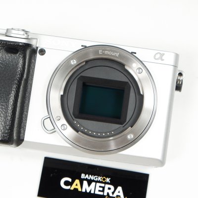Sony A6400