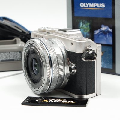 OLYMPUS EPL7