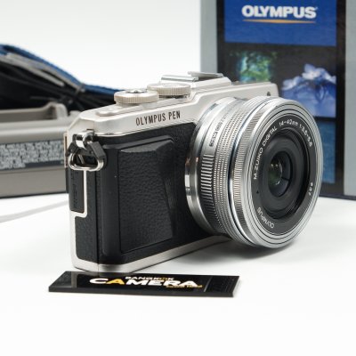 OLYMPUS EPL7
