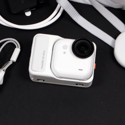 Insta360 GO Ultra