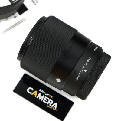 Sigma 30mm F1.4 DC DN