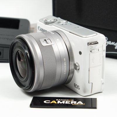 Canon EOS M10