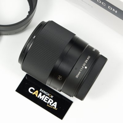 Sigma 30mm F1.4 DC DN