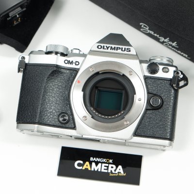 Olympus EM5 II Body