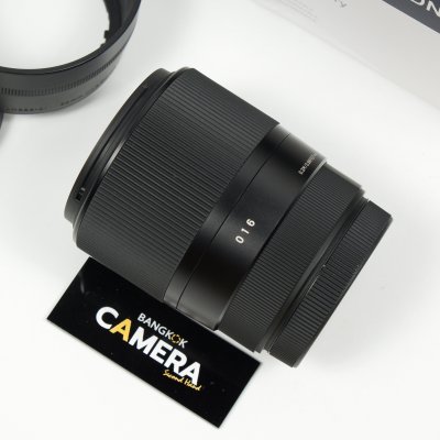 Sigma 30mm F1.4 DC DN