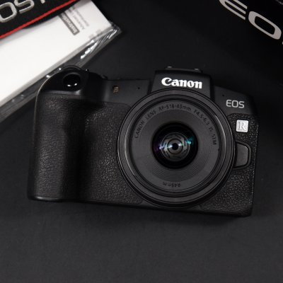 Canon EOS RP + 18-45mm f4.5-6.3