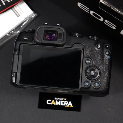 Canon EOS RP + 18-45mm f4.5-6.3