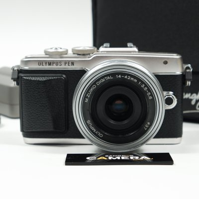 OLYMPUS EPL7
