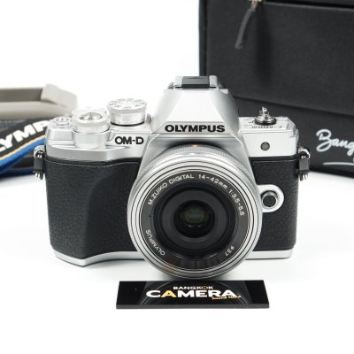 Olympus EM10 III