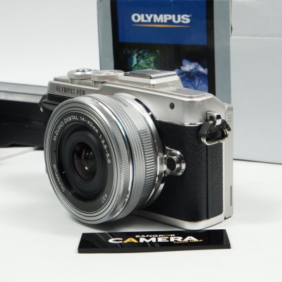 OLYMPUS EPL7