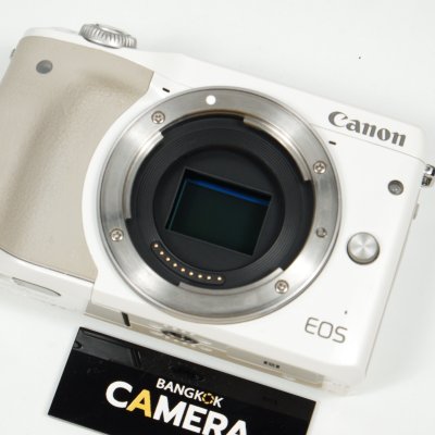 Canon EOS M3