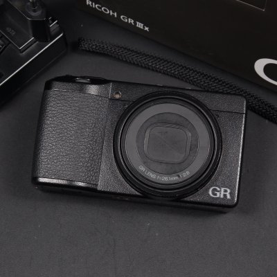 Ricoh GRIIIx