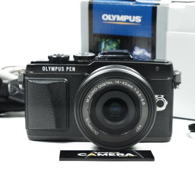 OLYMPUS EPL7
