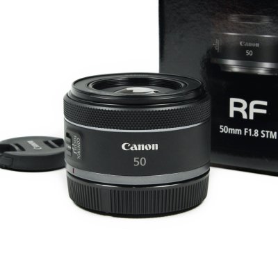 RF50mm F1.8 STM
