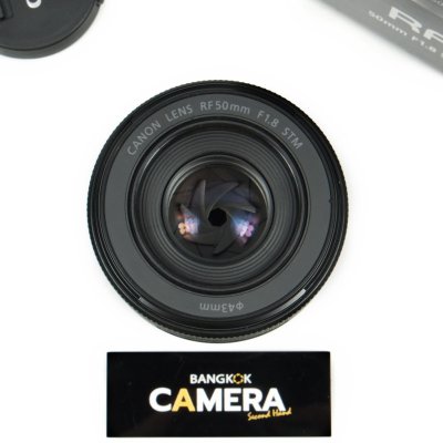 RF50mm F1.8 STM