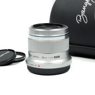 Zuiko 45mm F1.8