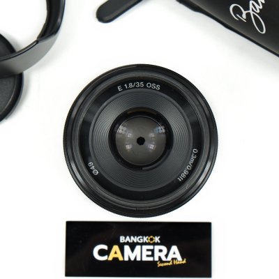E35mm F1.8 OSS