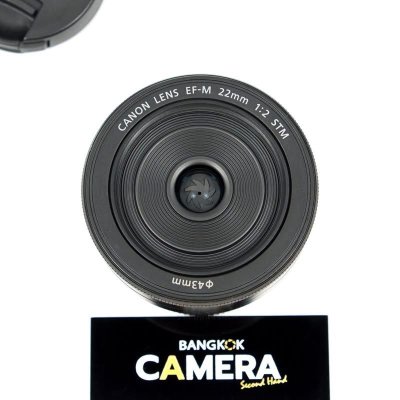 EFM22mm F2 STM