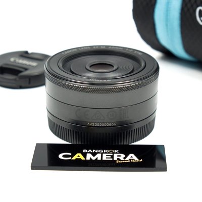 EFM22mm F2 STM