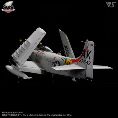 SWS 1/32 A-1H U.S.NAVY INCLUDES U.S. AIRCRAFT WEAPONS