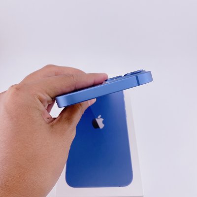 iPhone 13 128GB Blue