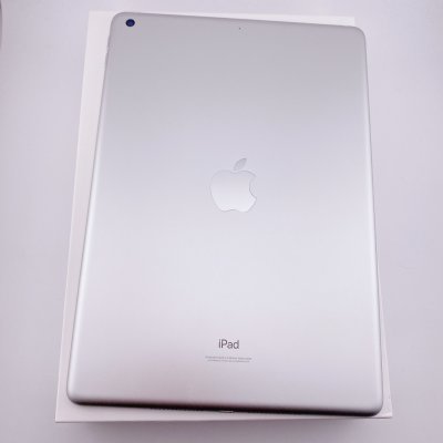 iPad Gen9 64GB Wi-Fi Silver