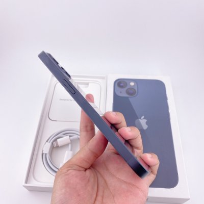 iPhone 13 128GB Midnight