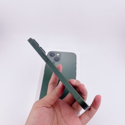 iPhone 13 128GB Green