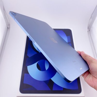 iPad Air 5 64GB Wi-Fi Blue