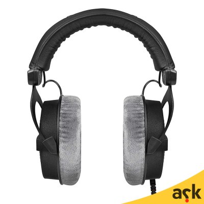 beyerdynamic DT 990 PRO