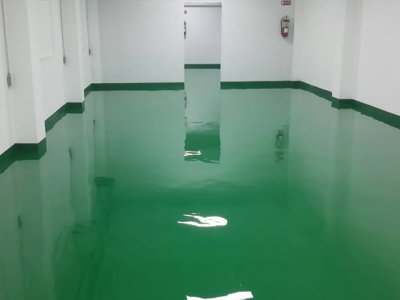 โรงงานผลิตน้ำหอม พัทยา งาน Epoxy self 2 mm.พื้นที่ 650 ตรม.