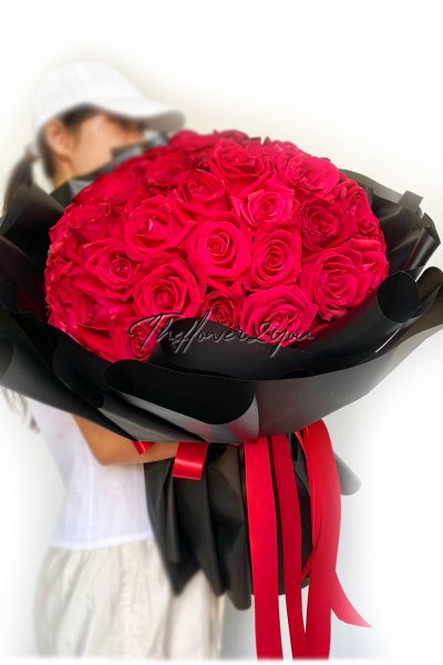 ช่อกุหลาบแดง 89 ดอก